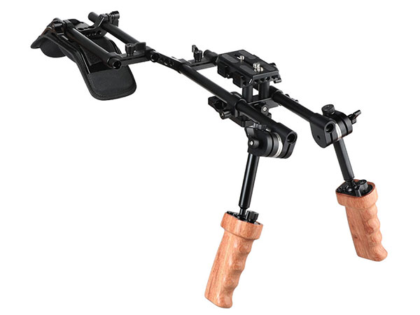 Pro Shoulder Mount Rig With Dual Wooden Handgrip