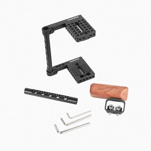 Simple Cage with Wooden Handgrip