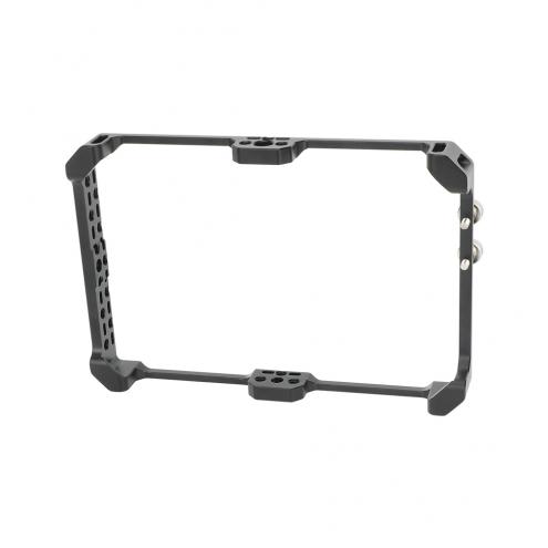 Form-Fitting Cage